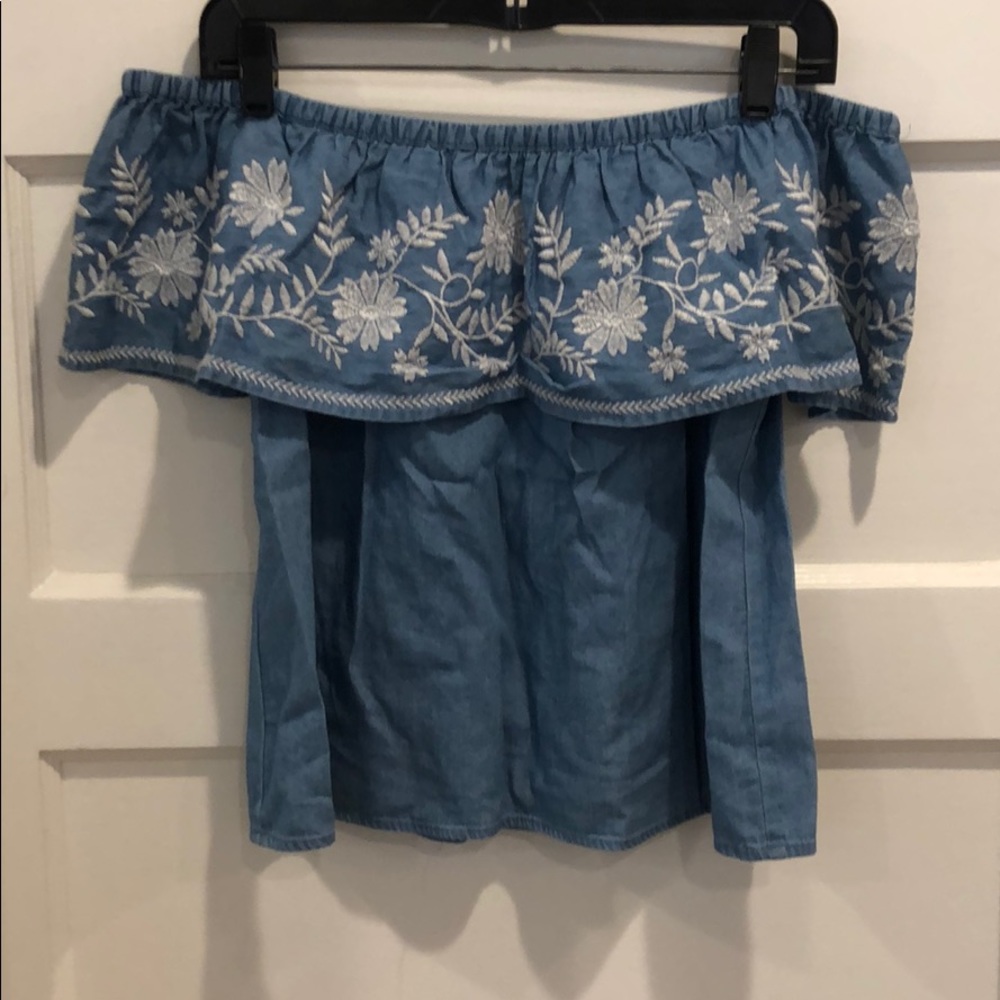 Denim off the shoulder crop top M